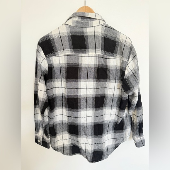 Old Navy Black and White Plaid Shirt - size medium - Picture 3 of 3